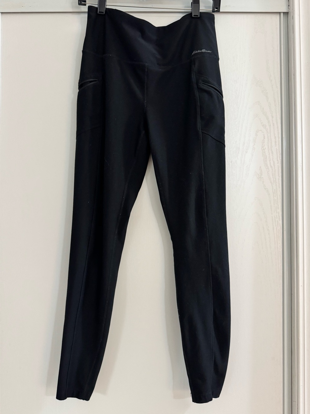 Eddie Bauer Black Leggings with Side Pockets